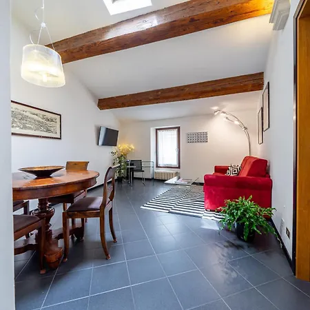 Casa Nicola In Largo Pescheria Verona