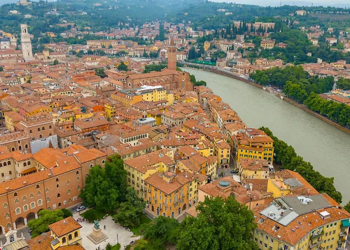 Apartment Casa Nicola In Largo Pescheria Verona